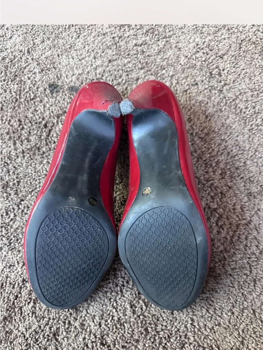 Jessica Simpson sophisticated burgundy