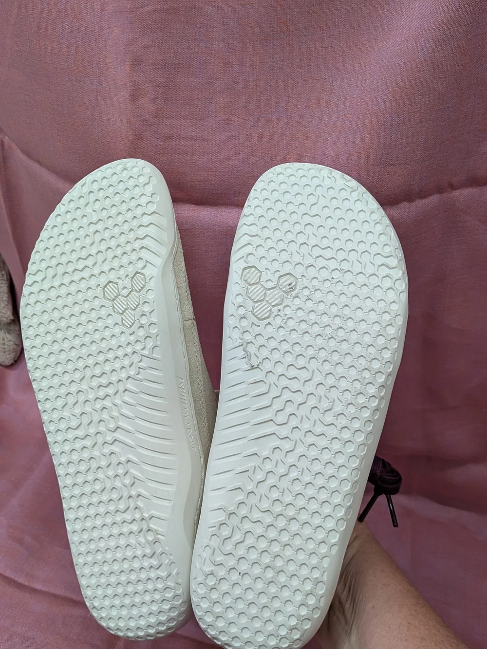 Vivo barefoot neutral sneakers