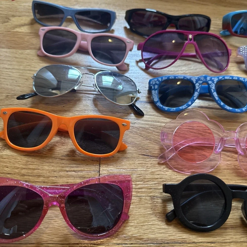 The Unbranded Brand this lot
