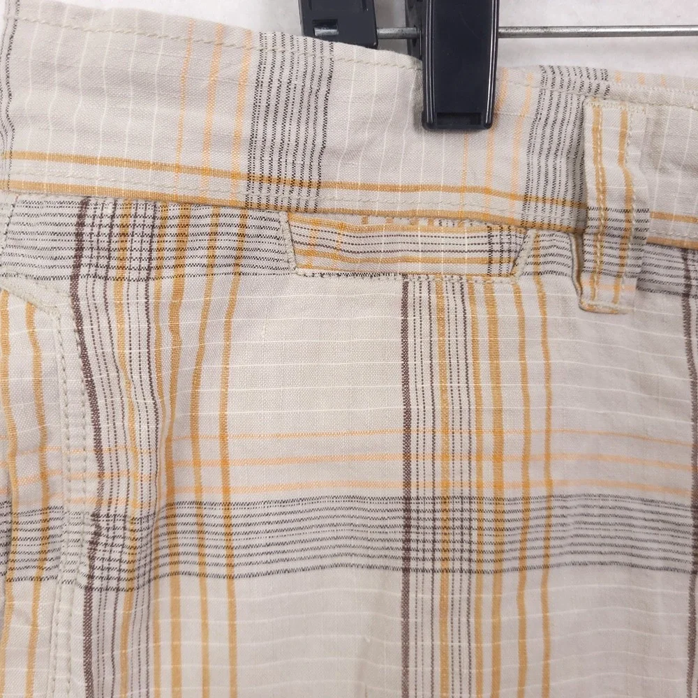 Tommy Bahama Linen Silk Shorts Size 38 Plaid Beach Resortwear Vocation Travel