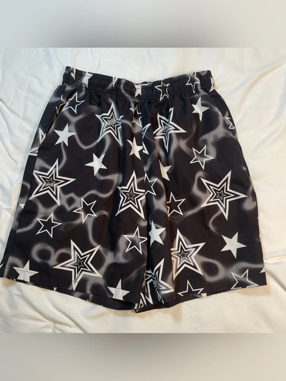 ROMWE Y2K Celestial Star Print Shorts Black White Soft Grunge Aesthetic M