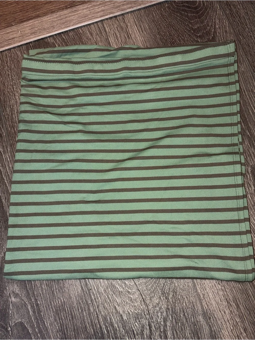 Lululemon snap scarf