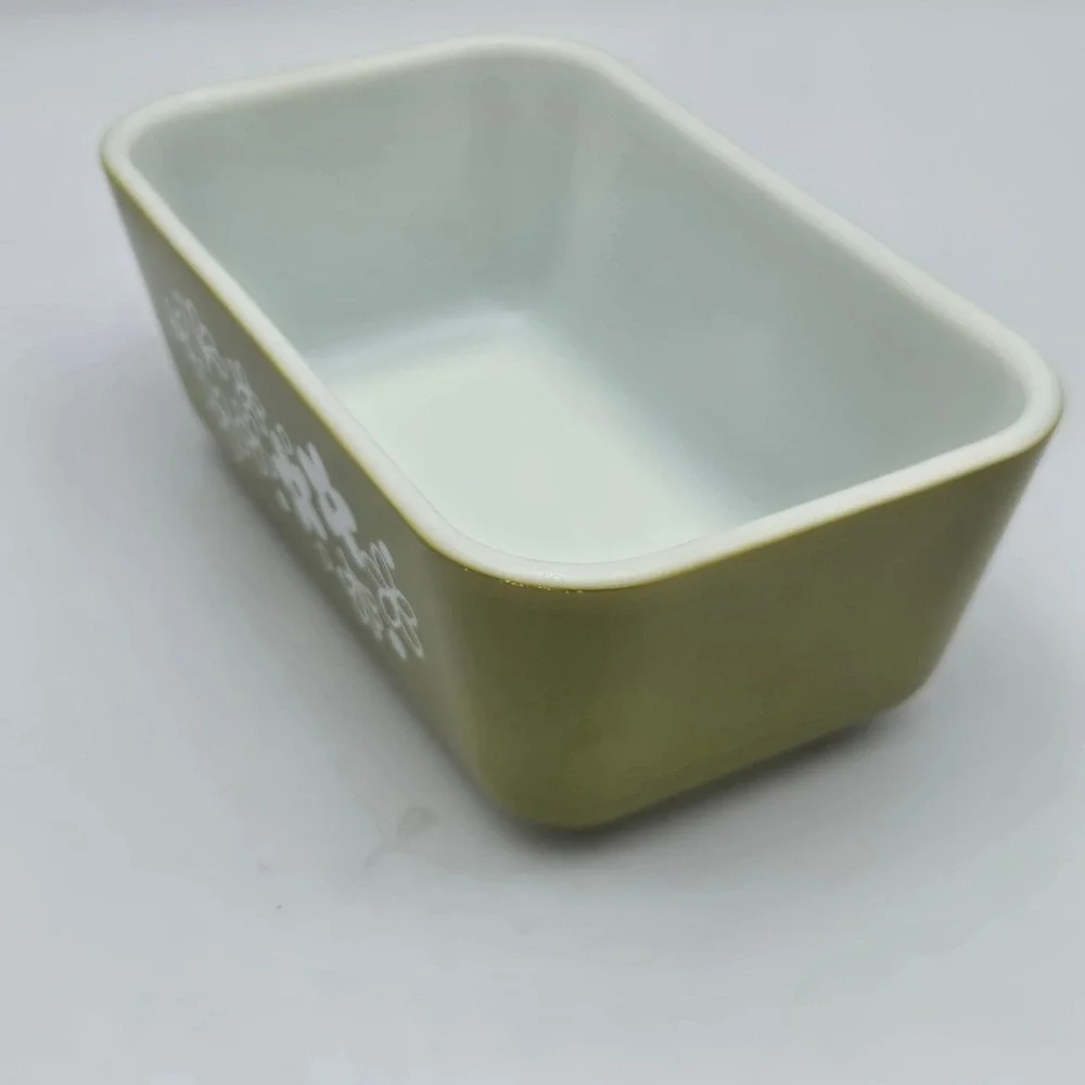 Pyrex vintage refrigerator