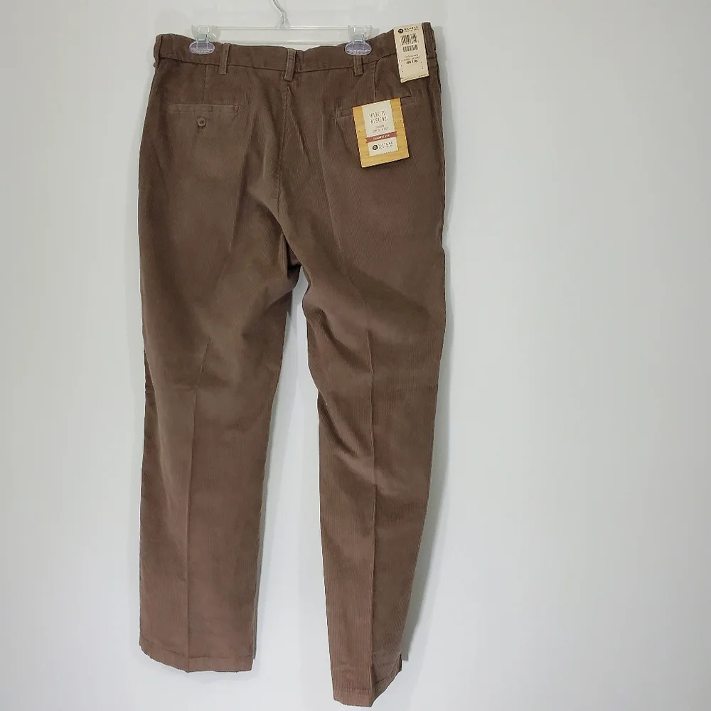 Haggar Work to Weekend Classic Fit Brown Corduroy Pants, Size 38 X 30. N…