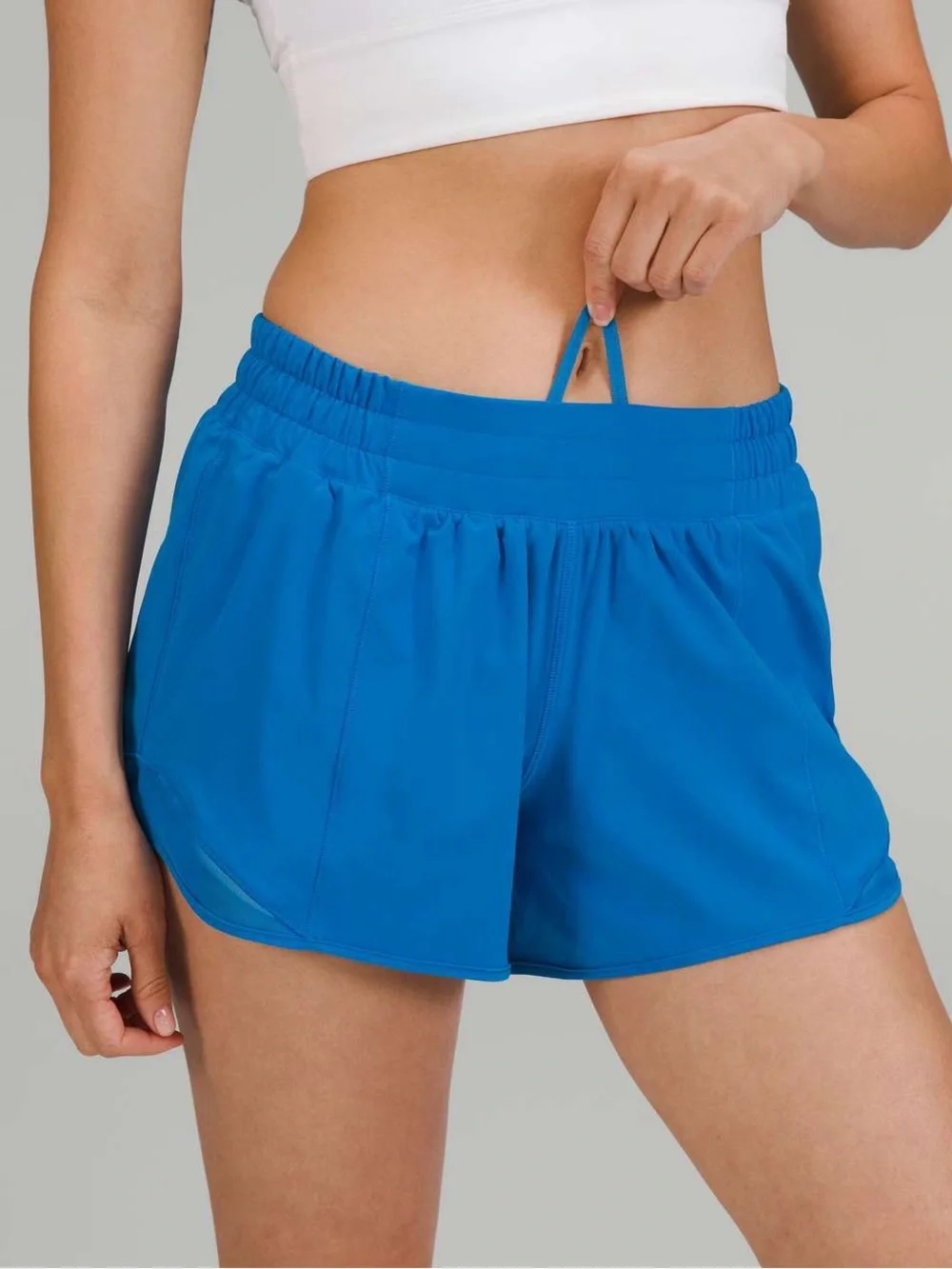 Lululemon Hotty Hot Low-Rise Short 4” – Poolside – Size 6