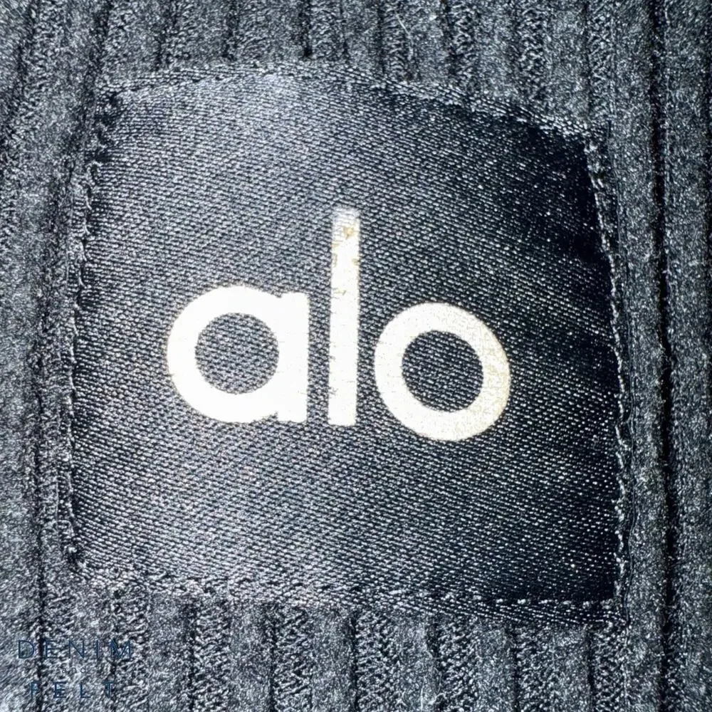 ALO Yoga item details