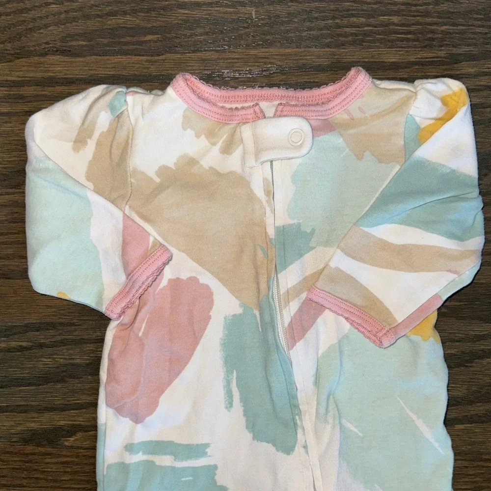 Carter’s Pastel Abstract 2-Way Zip Footie Sleeper Pajamas Baby Girls 3M