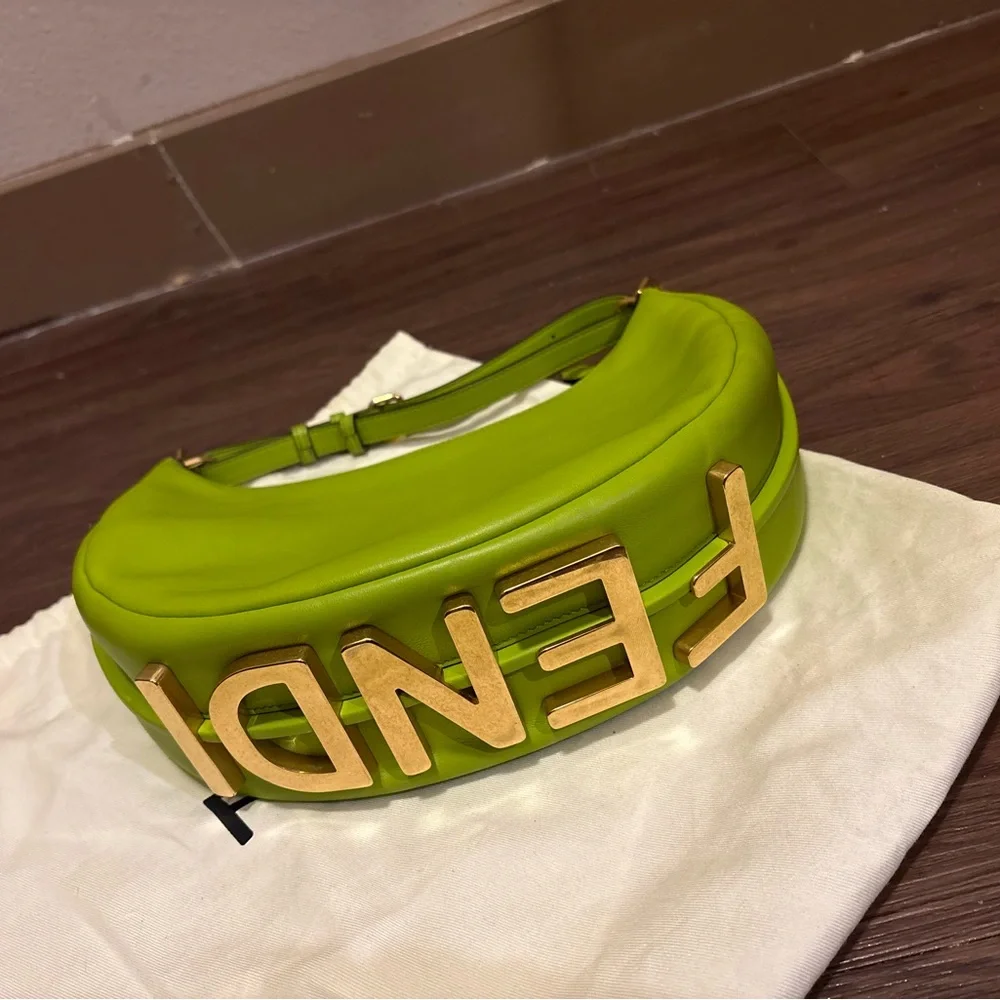 Fendi color wasabi