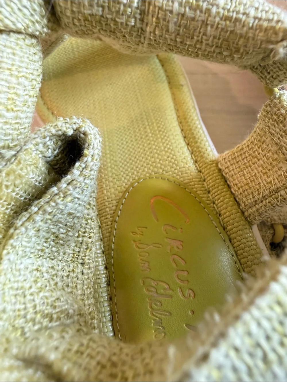 Sam Edelman features brand