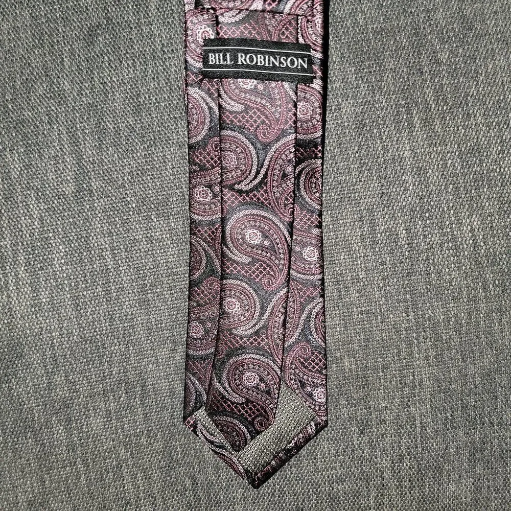 Bill Robinson Men's Red & Black 100% Polyester Hand Made Tie & Hanky Siz…