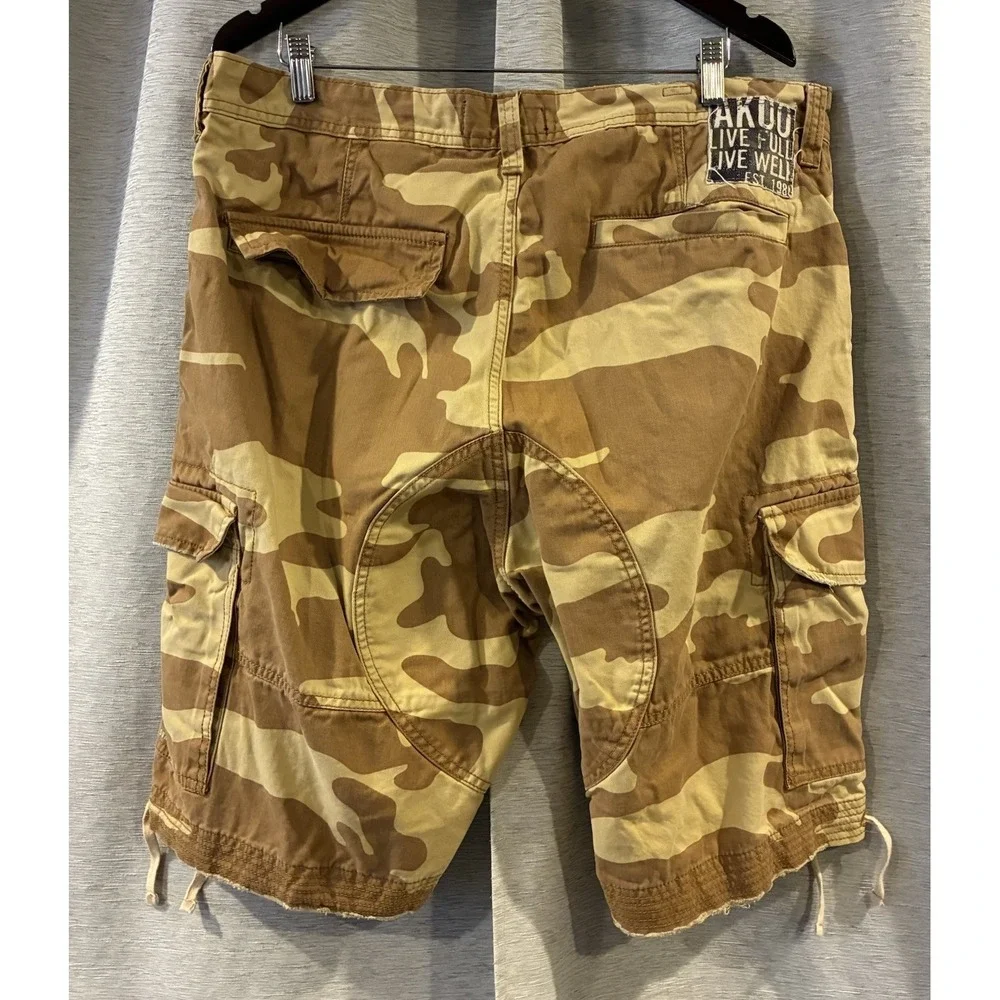 Akoo waist 40