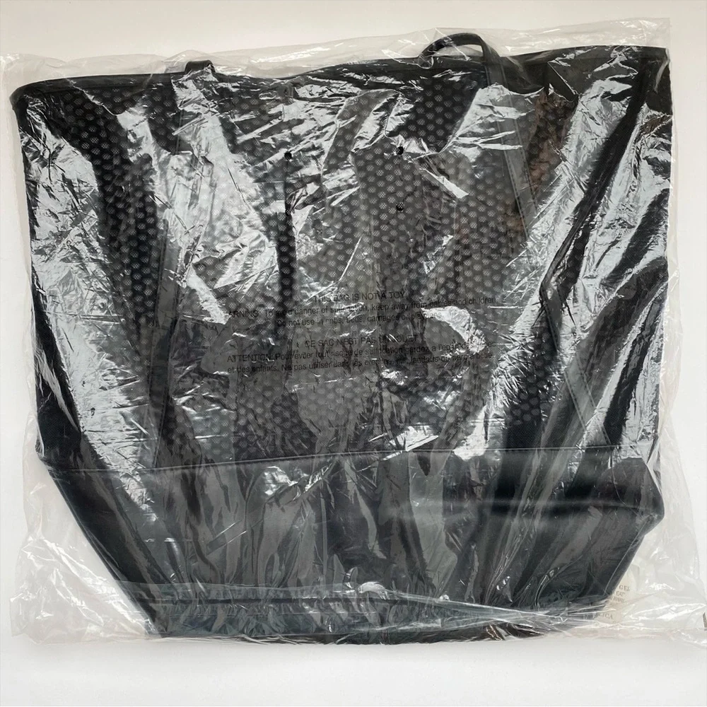 Victorias Secret pink solid tag