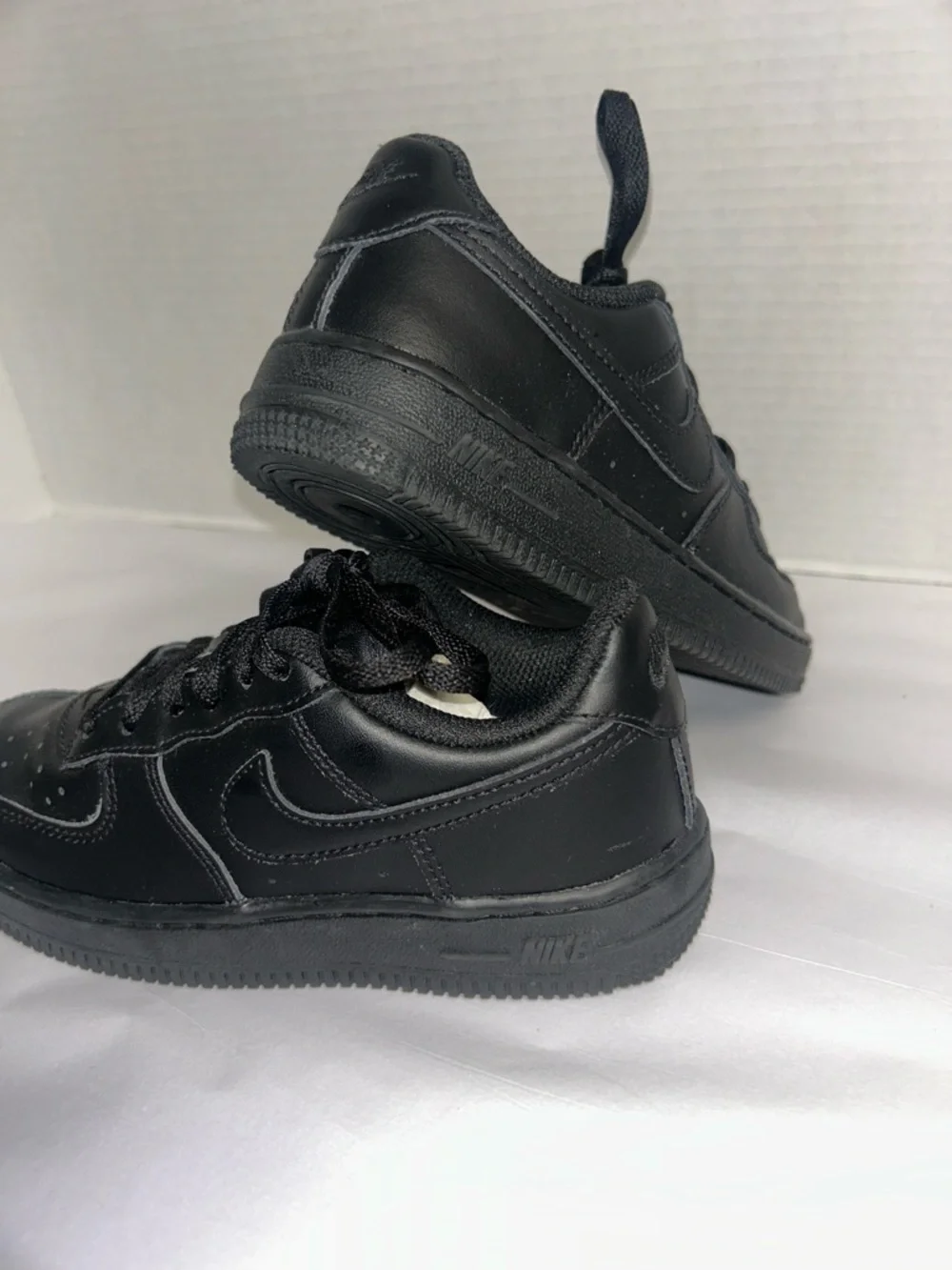 Nike Air Force all black