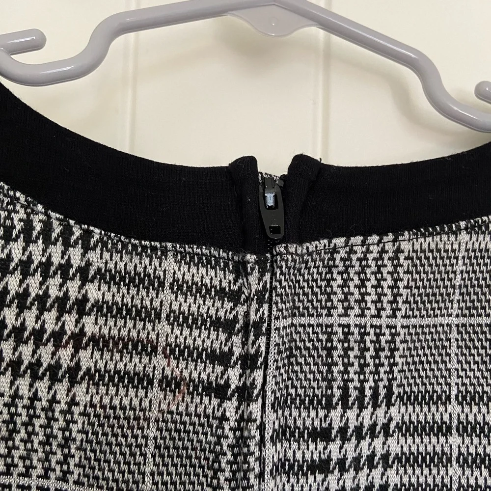EUC Children’s Place girl’s black white plaid bow belt zip dress‎ size 12