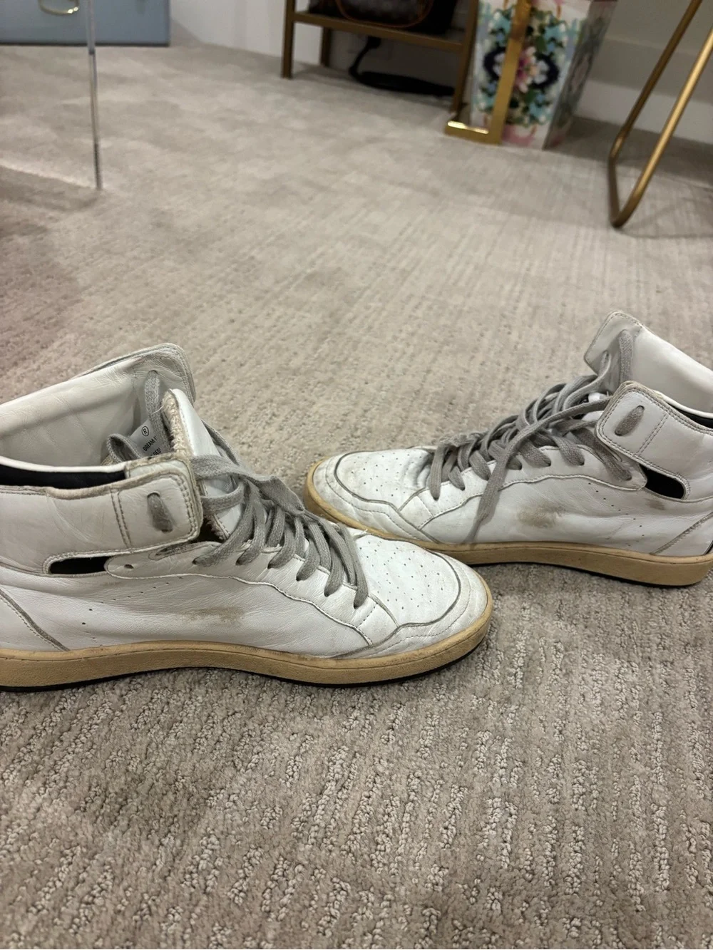 Women's Sky-Star with signature on the ankle