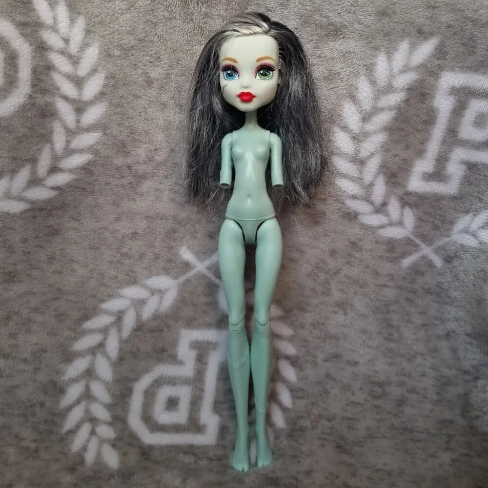 Monster High Doll Frankie Stein Boltin' Bicycle Nude No Arms