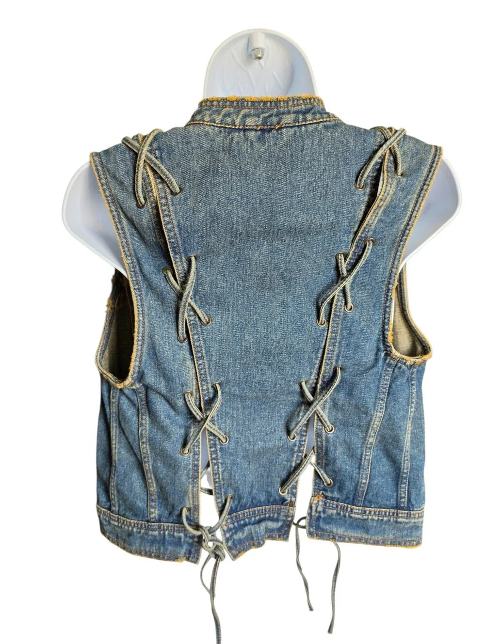 Free People measurements laid