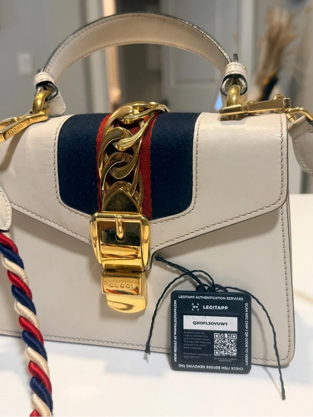 Gucci authentic sylvie