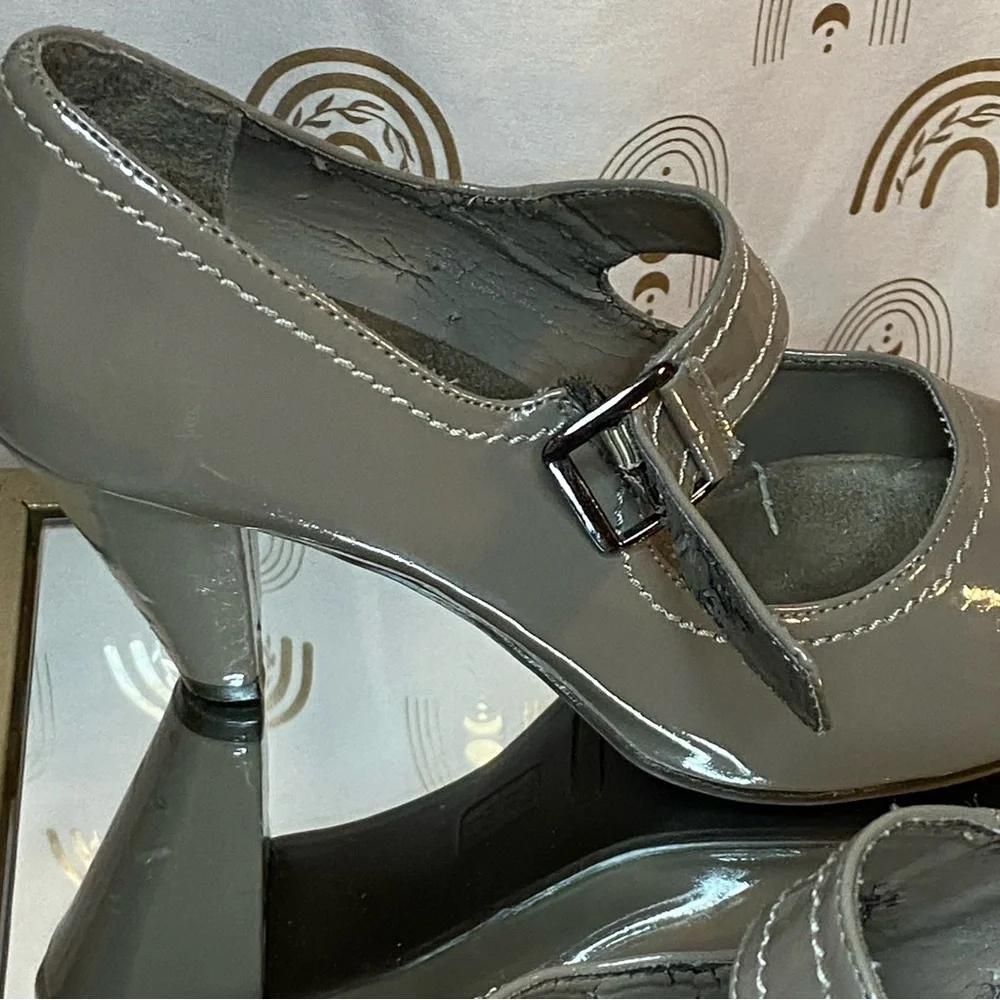 AEROSOLES experience perfect