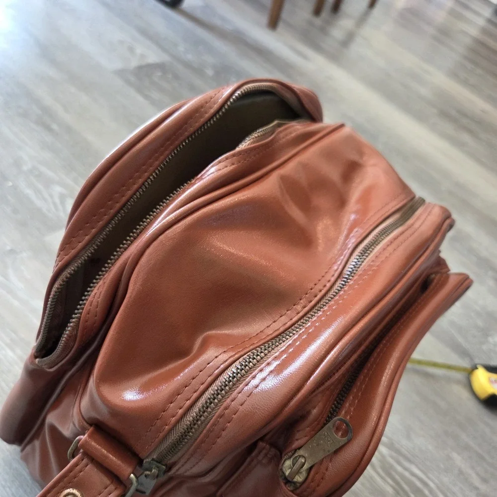 Vintage Restored Samsonite Leather Multi-Pocket Shoulder Travel Bag