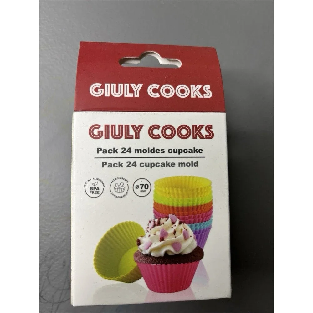Brand New Reusable Silicone Baking Cups Multicolor Pack of 24
