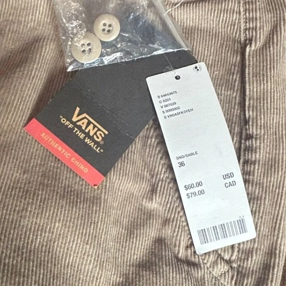 Vans cut features casual