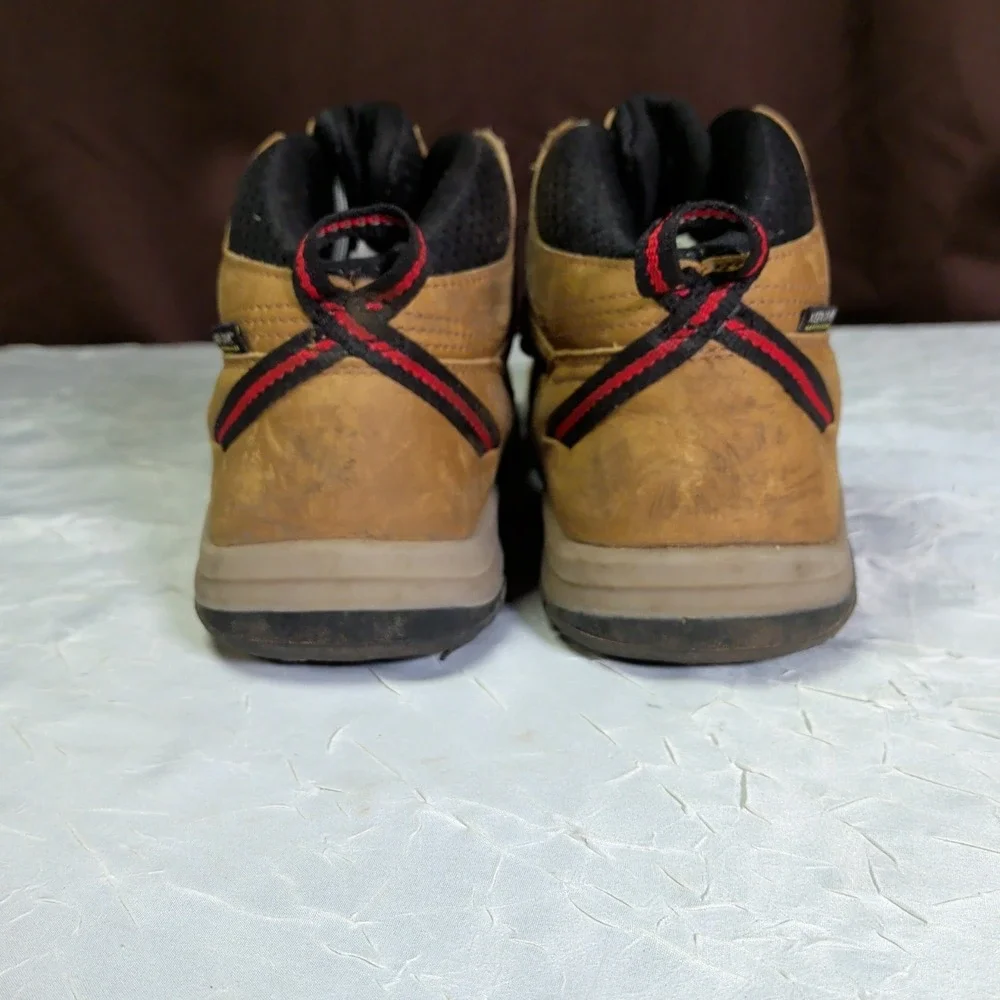 Keen hiking boots