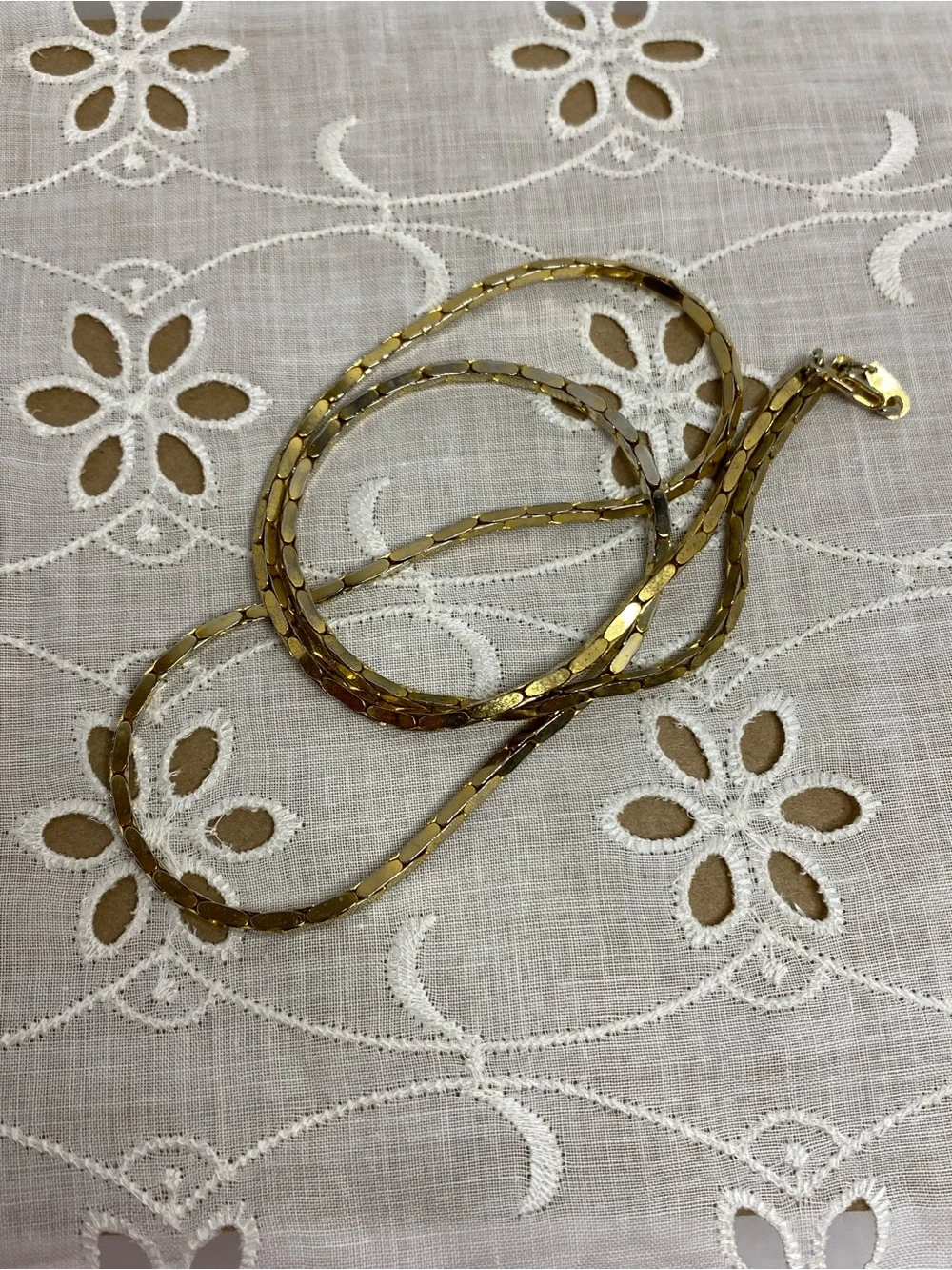 Unbranded this vintage