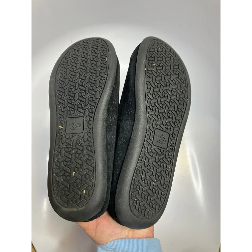 Spenco Bailey ballet flats black perforated suede women's size 8.45 comfort shoe