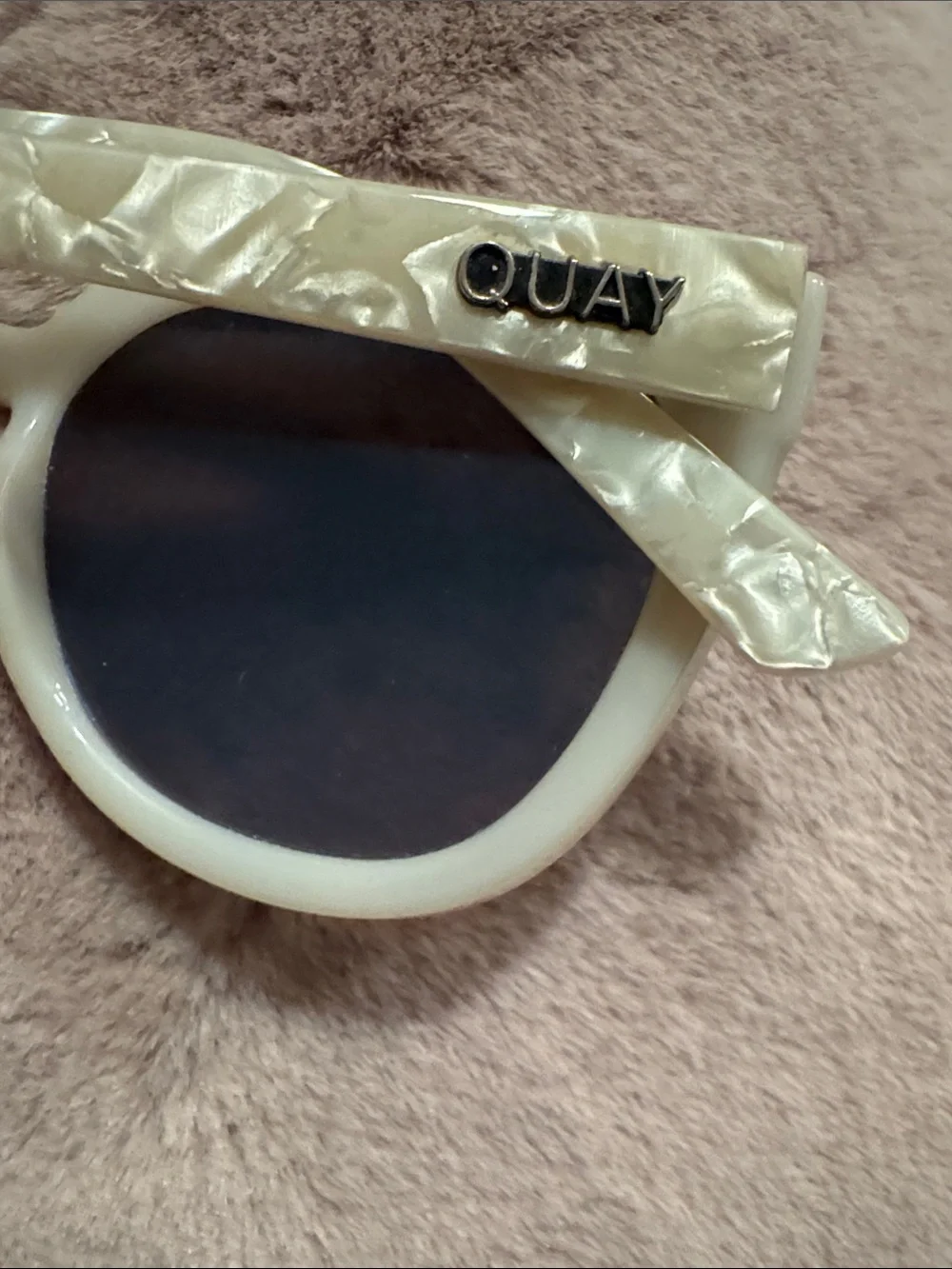 N/A stylish frame
