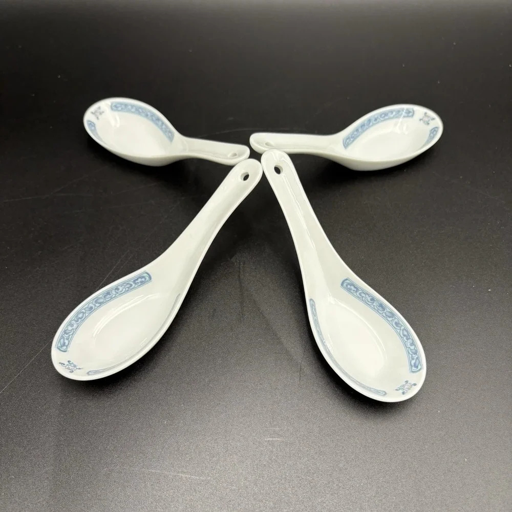 Vintage Chinese Blue Leaf Flower Porcelain Soup‎ Spoons Blue White Set of 4