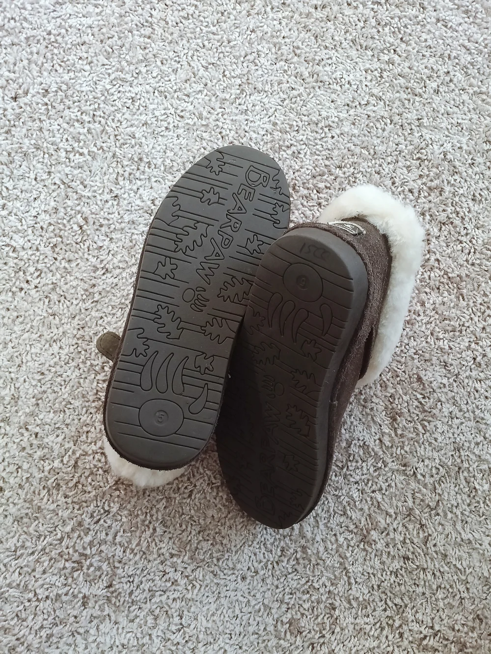 BearPaw cozy ankle