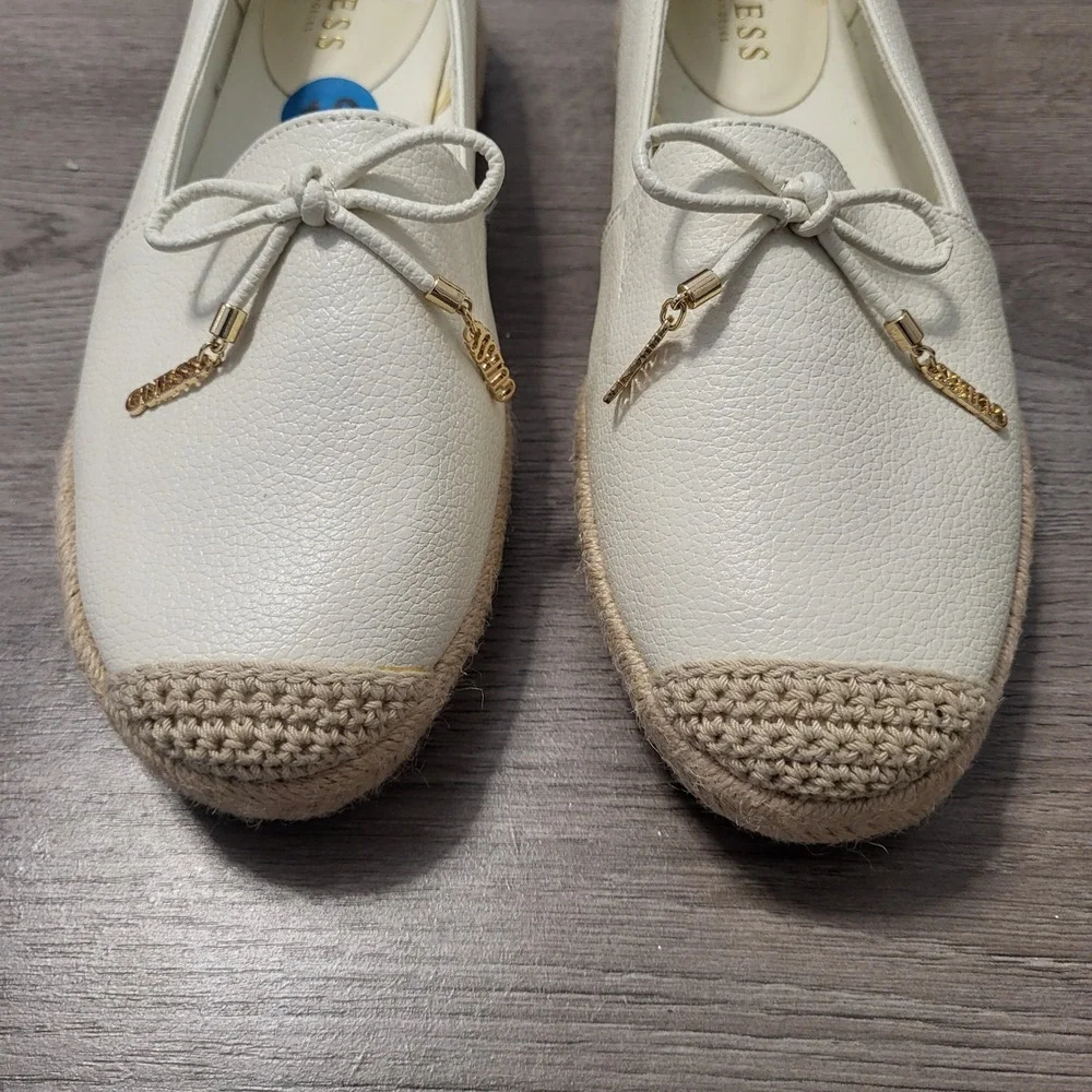 Guess women size