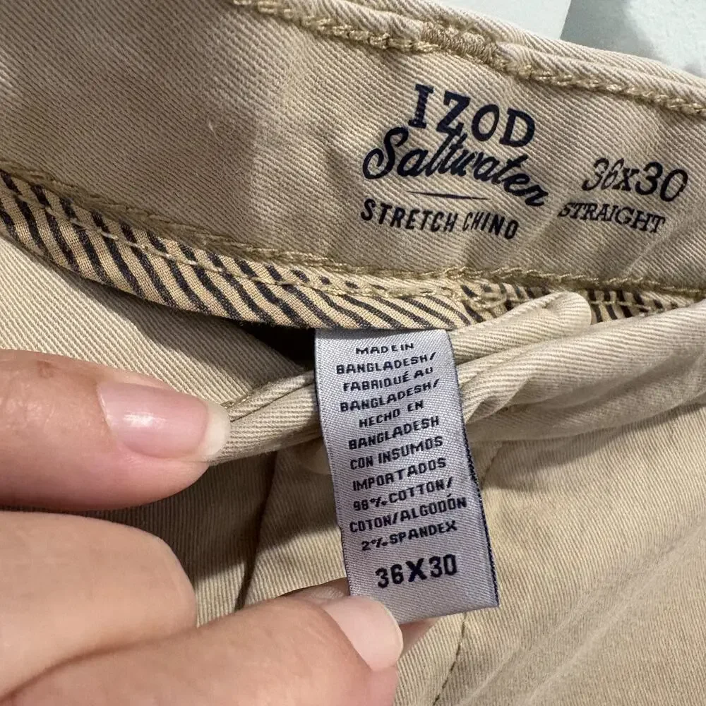 Izod front branding size