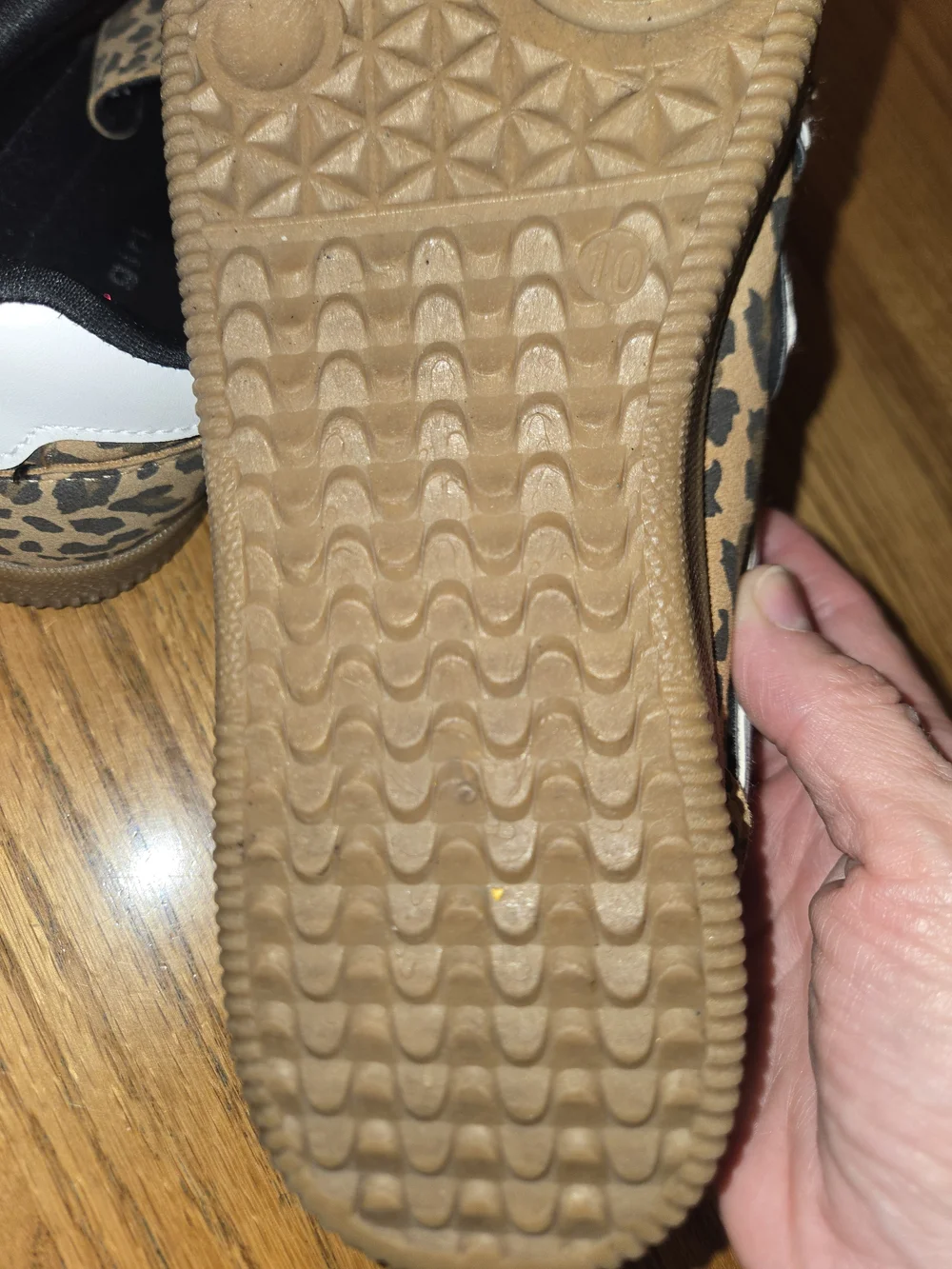 Madden Girl stylish leopard