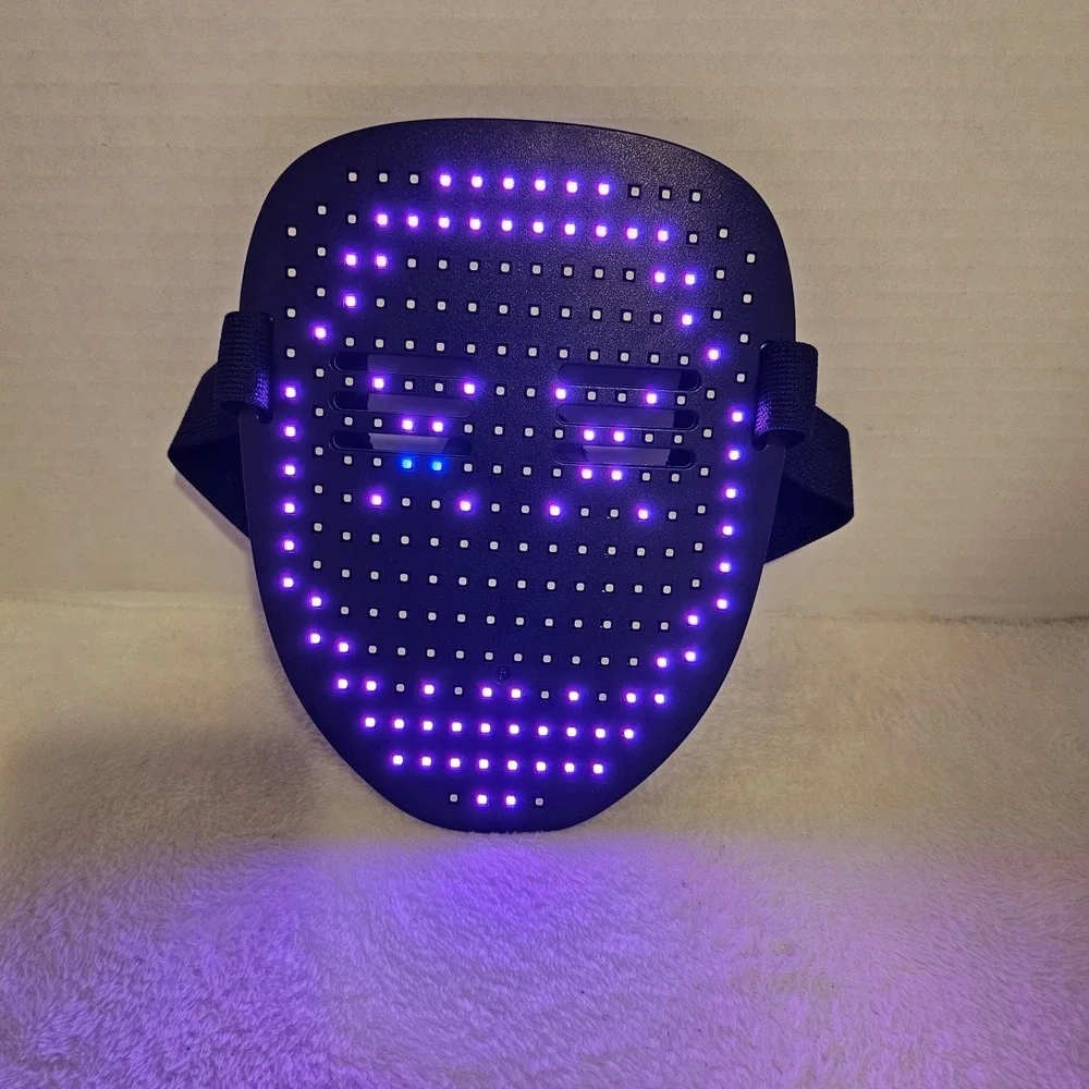 The Unbranded Brand led face