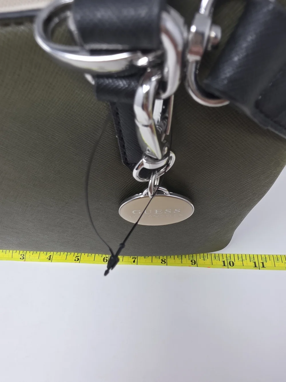 Guess nwt purse