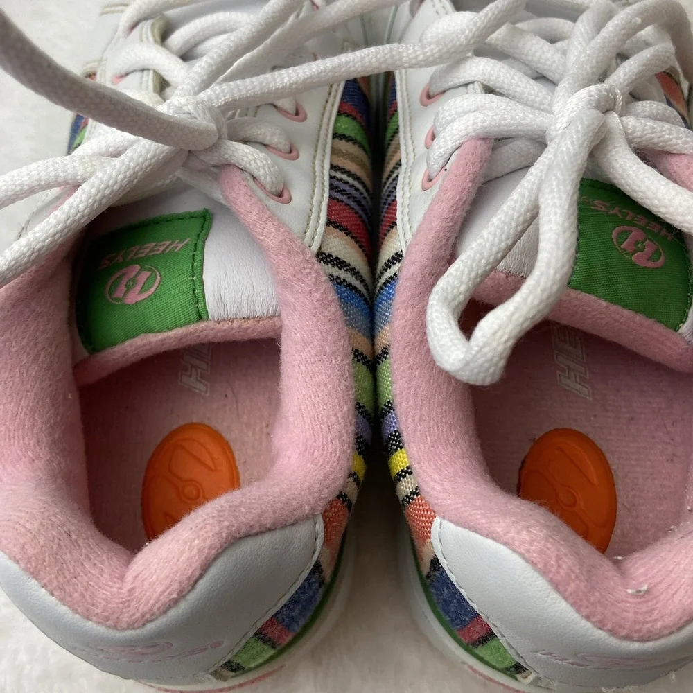Heelys Flirt Skate Shoes Unisex Youth Size 4 White Multicolor Striped Style 7336
