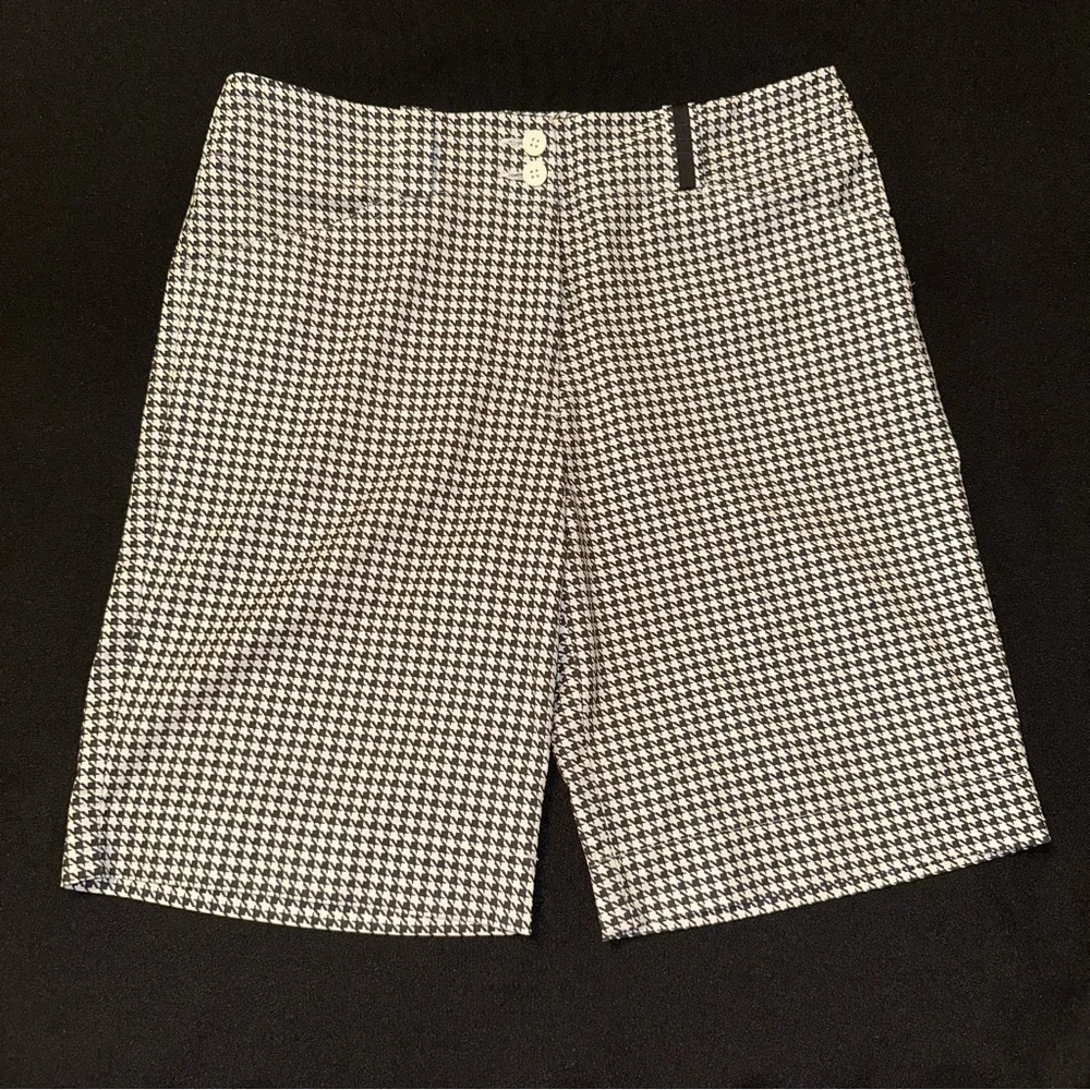 Nike Golf shorts‎ ladies size 6 black & white houndstooth check with pockets