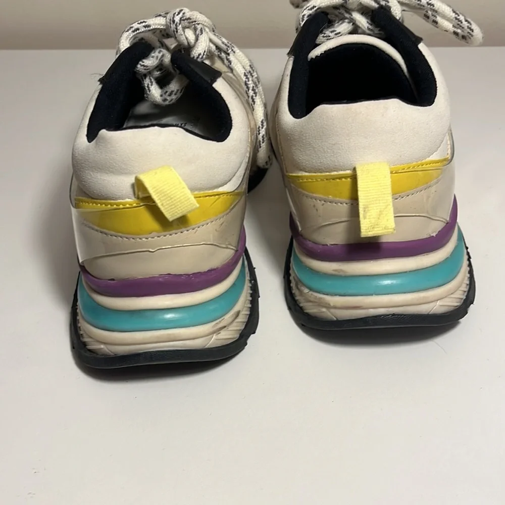 Zara balenciaga style