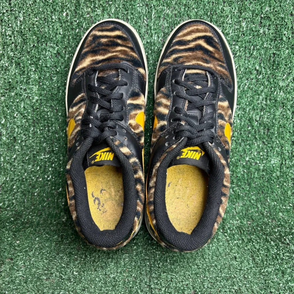 Nike Dunk Low GS Tiger Print Faux Fur Animal Pack Sneakers Black Womens 7 (5.5Y)