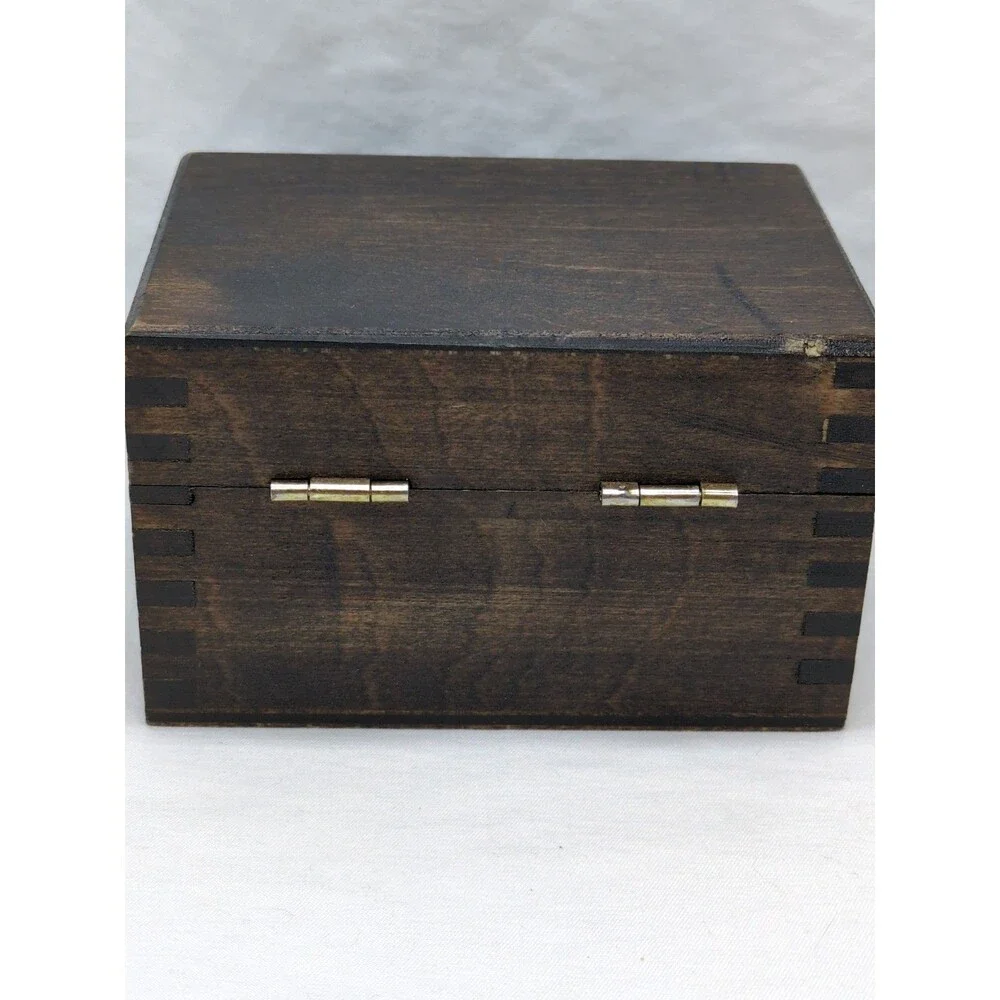 Brown Light Wooden Trinket Box 4