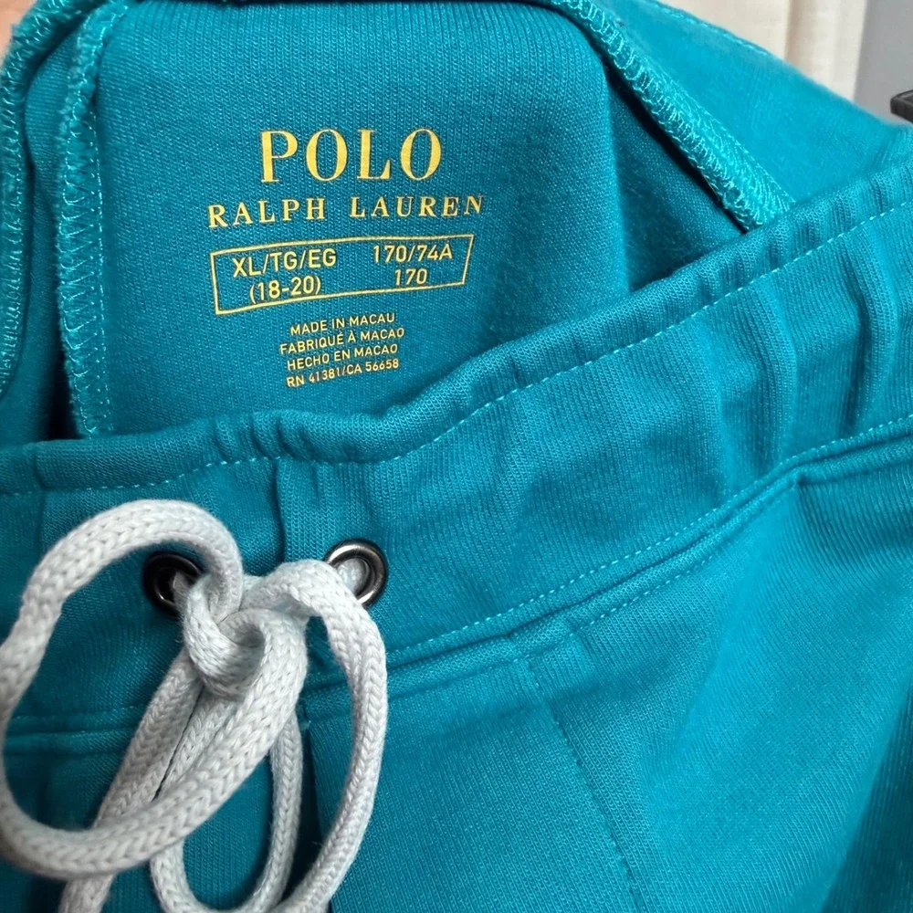 Polo Ralph Lauren 25 laying