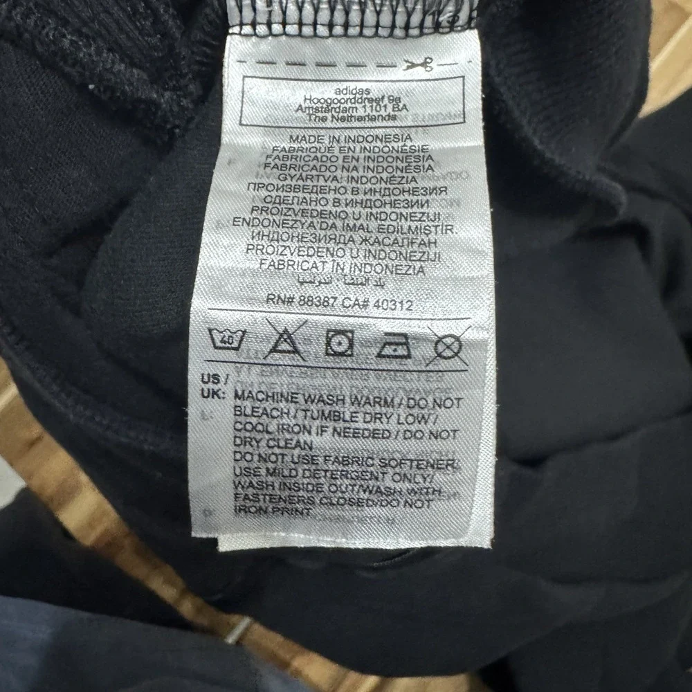 adidas me free preowned