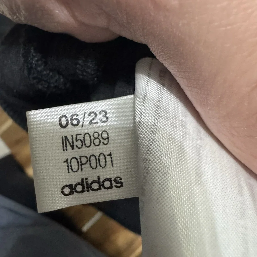 adidas message or receiving