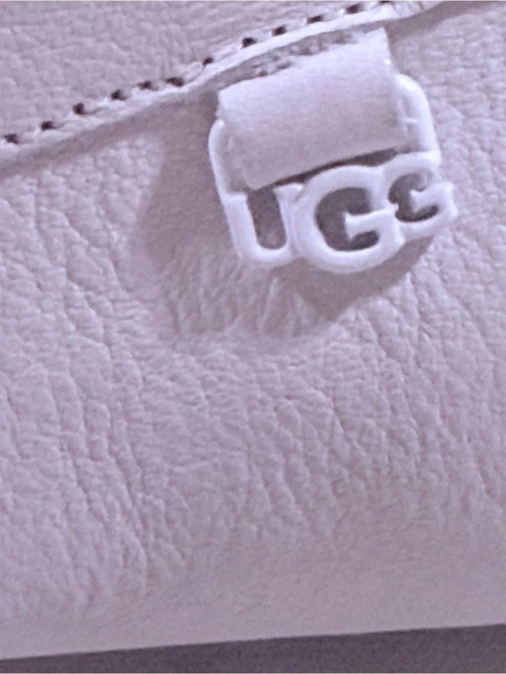 UGG easy minimalist #poshmark