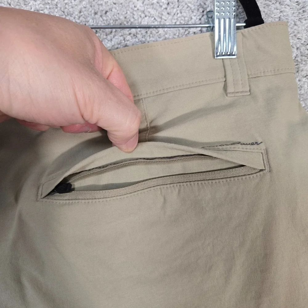Eddie Bauer Travex‎ Shorts Men 35x10 Beige Nylon stretch Hiking