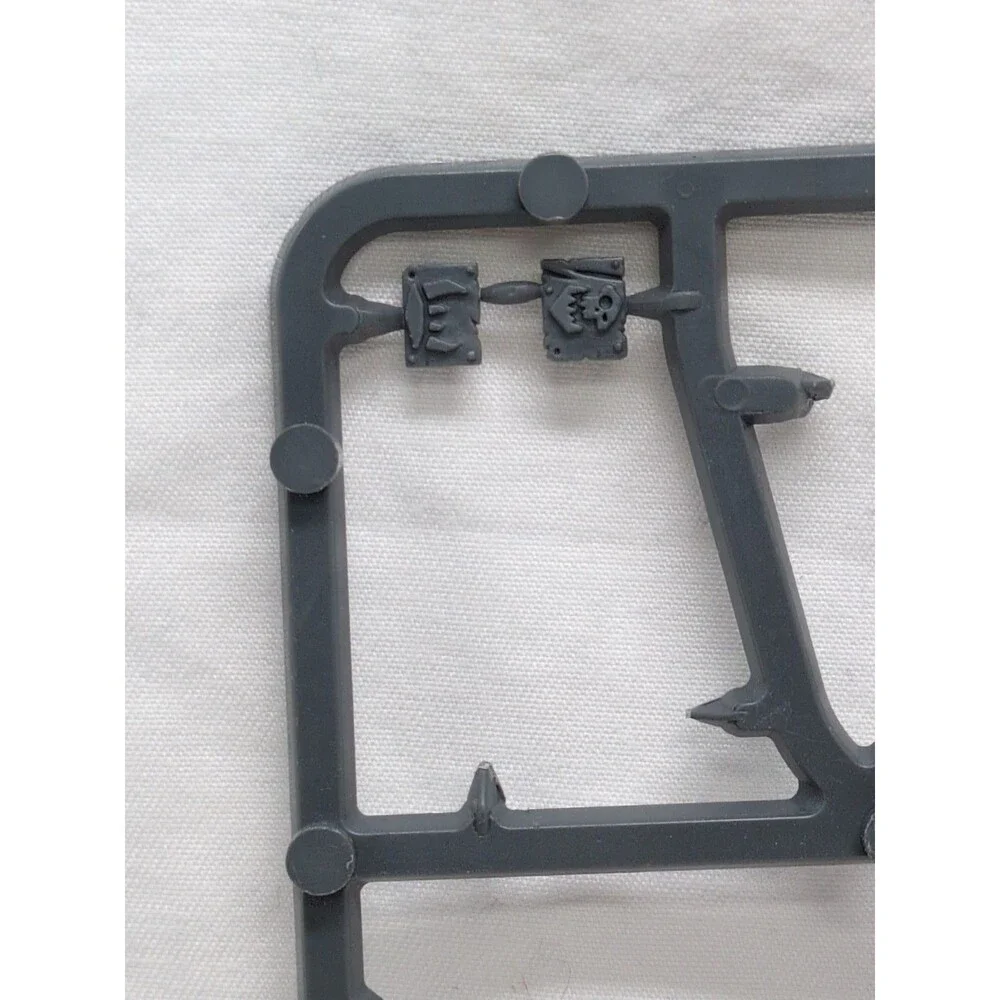 *Heavily Incomplete* Warhammer 40K Ork Bits And Pieces