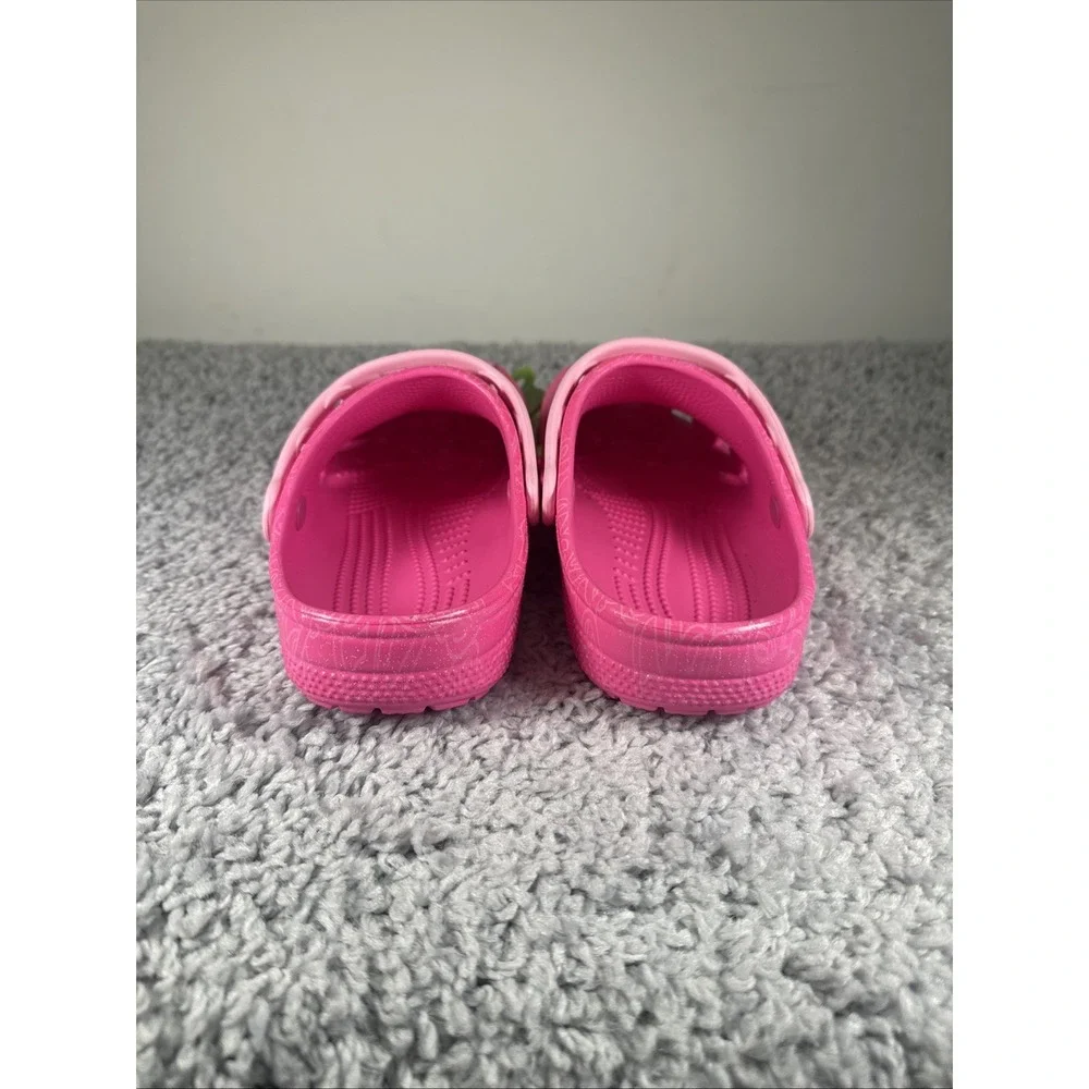 Crocs Kids Mattel Pink Barbie Classic Clogs 211406-90H Size J3 nwt