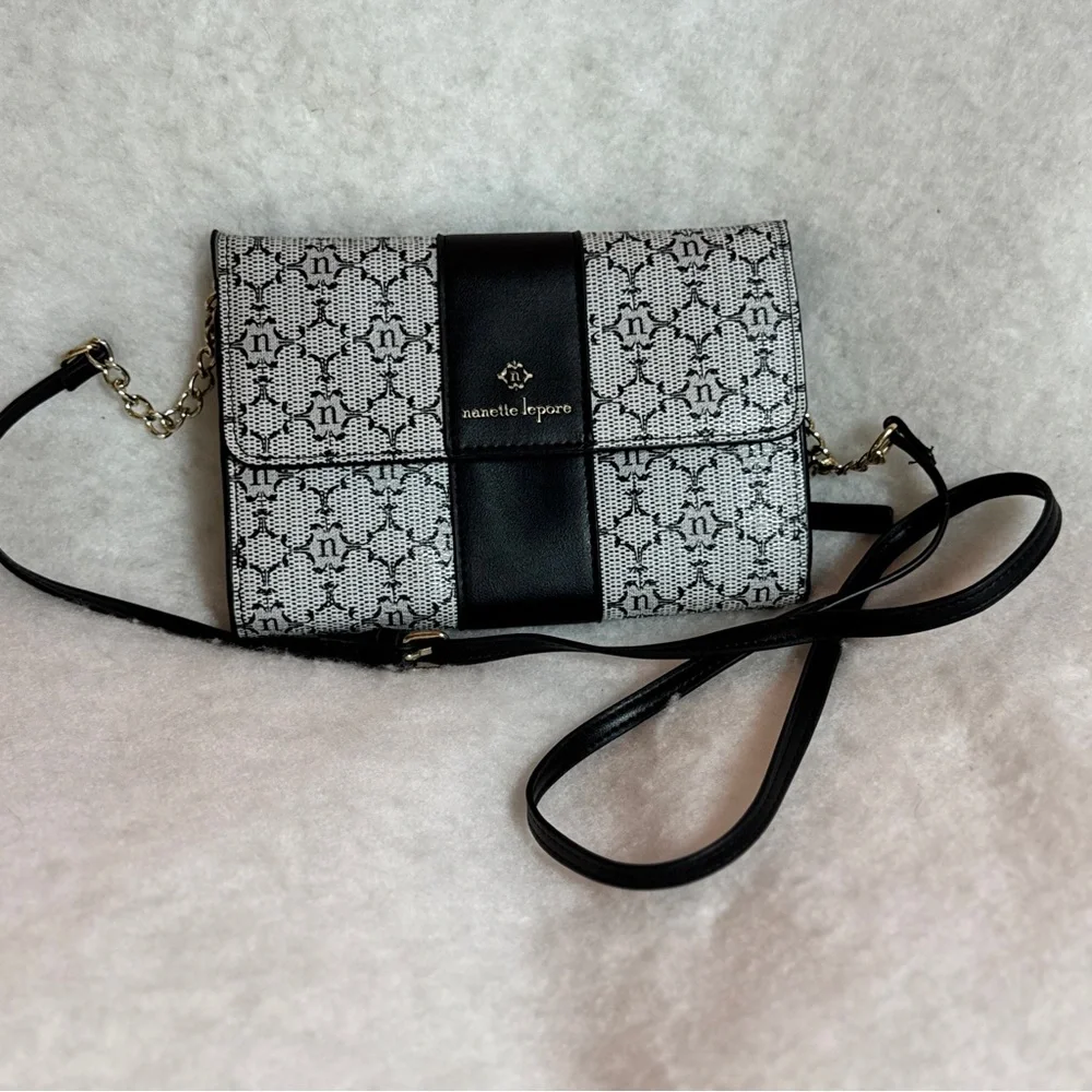 Nanette Laporte Black &‎ Gray Pattern Crossbody Purse W/ Fold Over Snap Closure